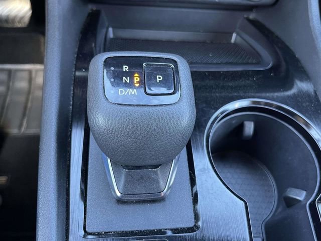 Used 2023 Nissan Rogue SV image 20