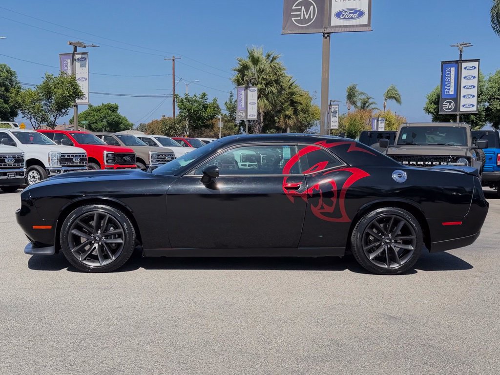 Used 2019 Dodge Challenger GT w/ Plus Package RWD image 5