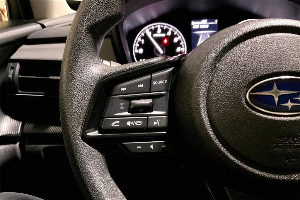 Used 2024 Subaru Crosstrek 2.0i Premium image 17
