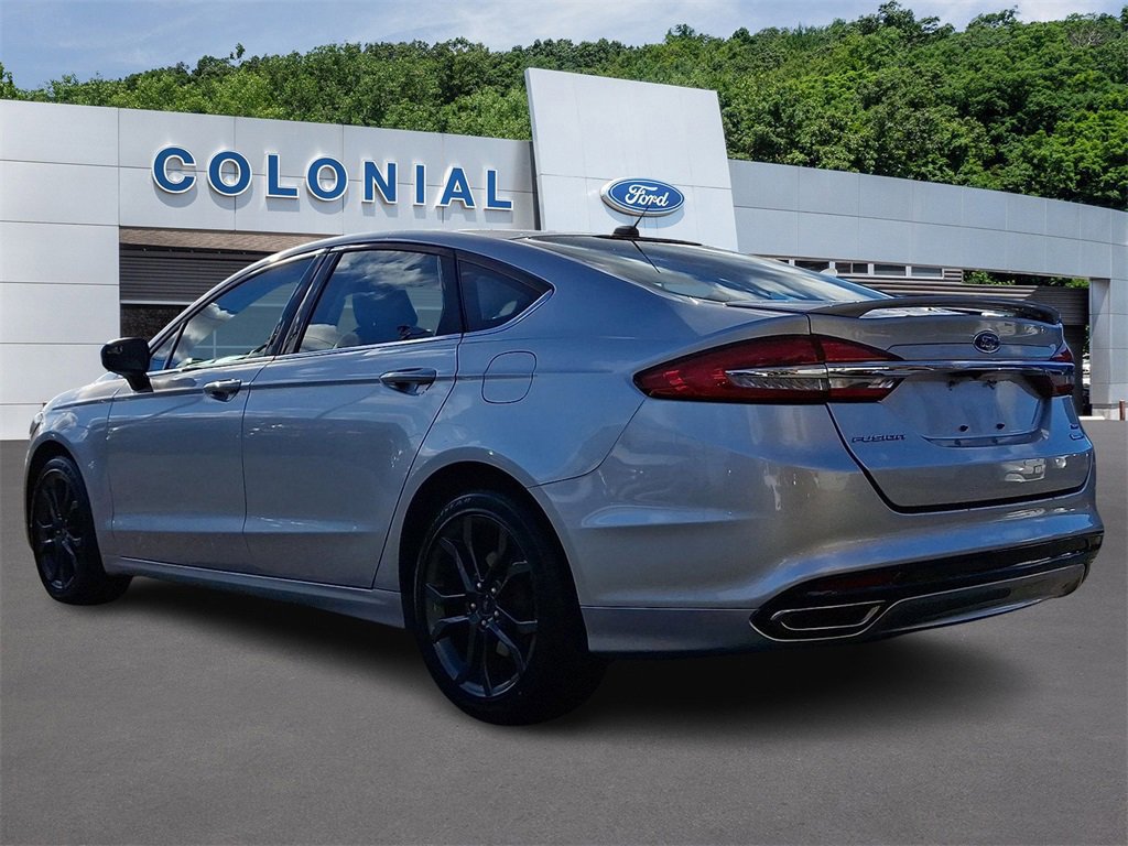Certified 2018 Ford Fusion SE w/ Equipment Group 201A image 2