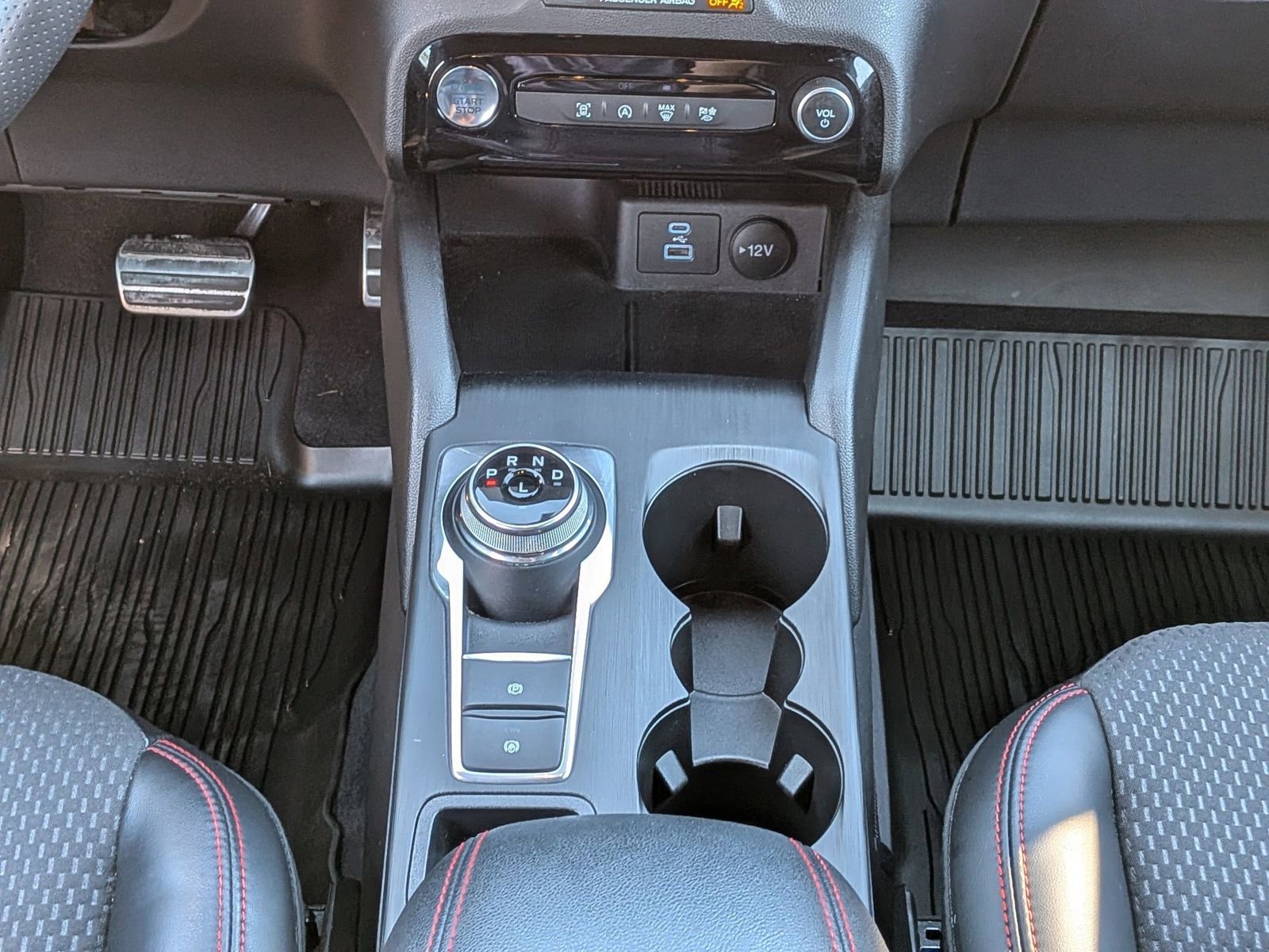 Certified 2023 Ford Escape ST-Line Select w/ Tech Pack #1 image 21