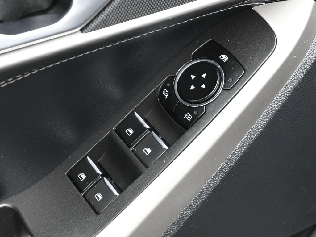 Certified 2022 Ford Explorer XLT w/ Equipment Group 202A image 37