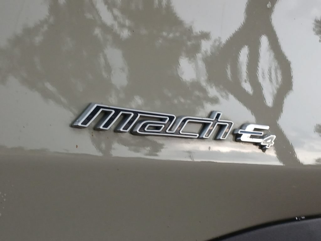 Certified 2025 Ford Mustang Mach-E Premium AWD/4WD image 9