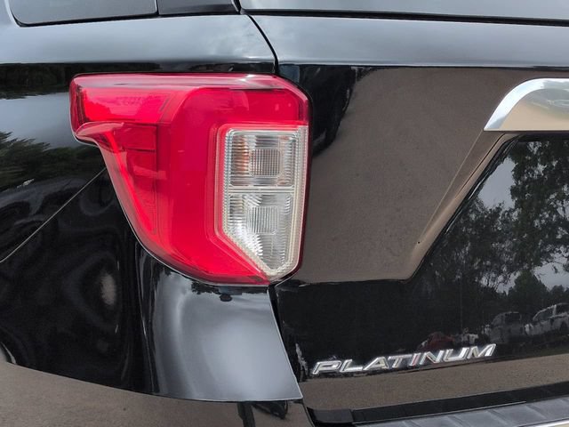 Certified 2023 Ford Explorer Platinum w/ Technology Package AWD/4WD image 14