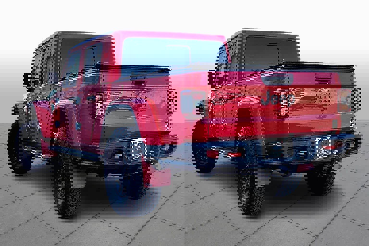 Used 2022 Jeep Gladiator Mojave w/ Cold Weather Group image 4