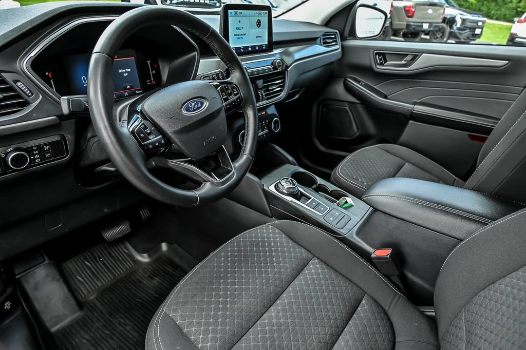 Certified 2023 Ford Escape Active AWD/4WD image 14