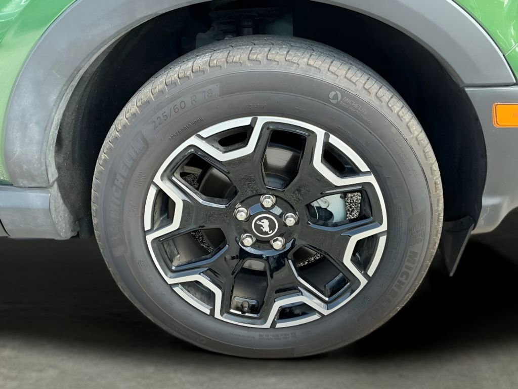 Certified 2025 Ford Bronco Sport Outer Banks w/ Outer Banks Tech Package+ AWD/4WD image 15