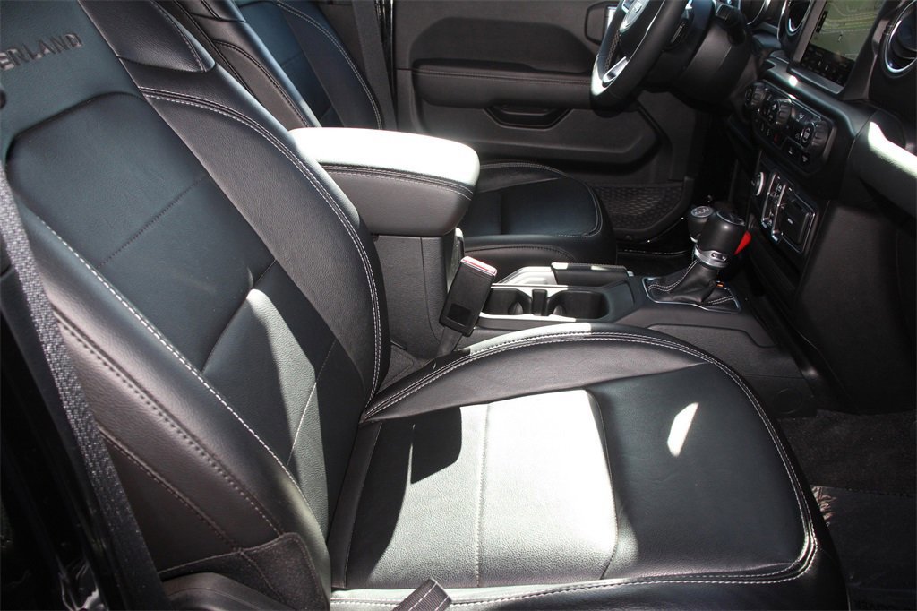 Used 2023 Jeep Gladiator Overland w/ Popular Equipment Package image 28