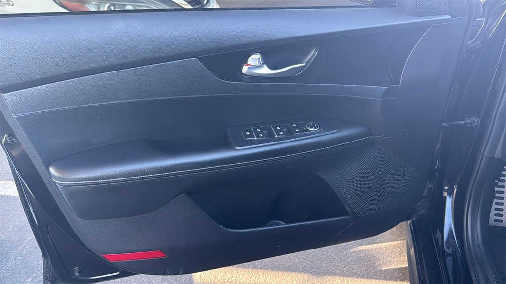 Used 2021 Kia Forte GT-Line image 18