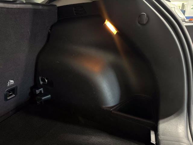 Used 2018 Jeep Compass Limited AWD/4WD image 15