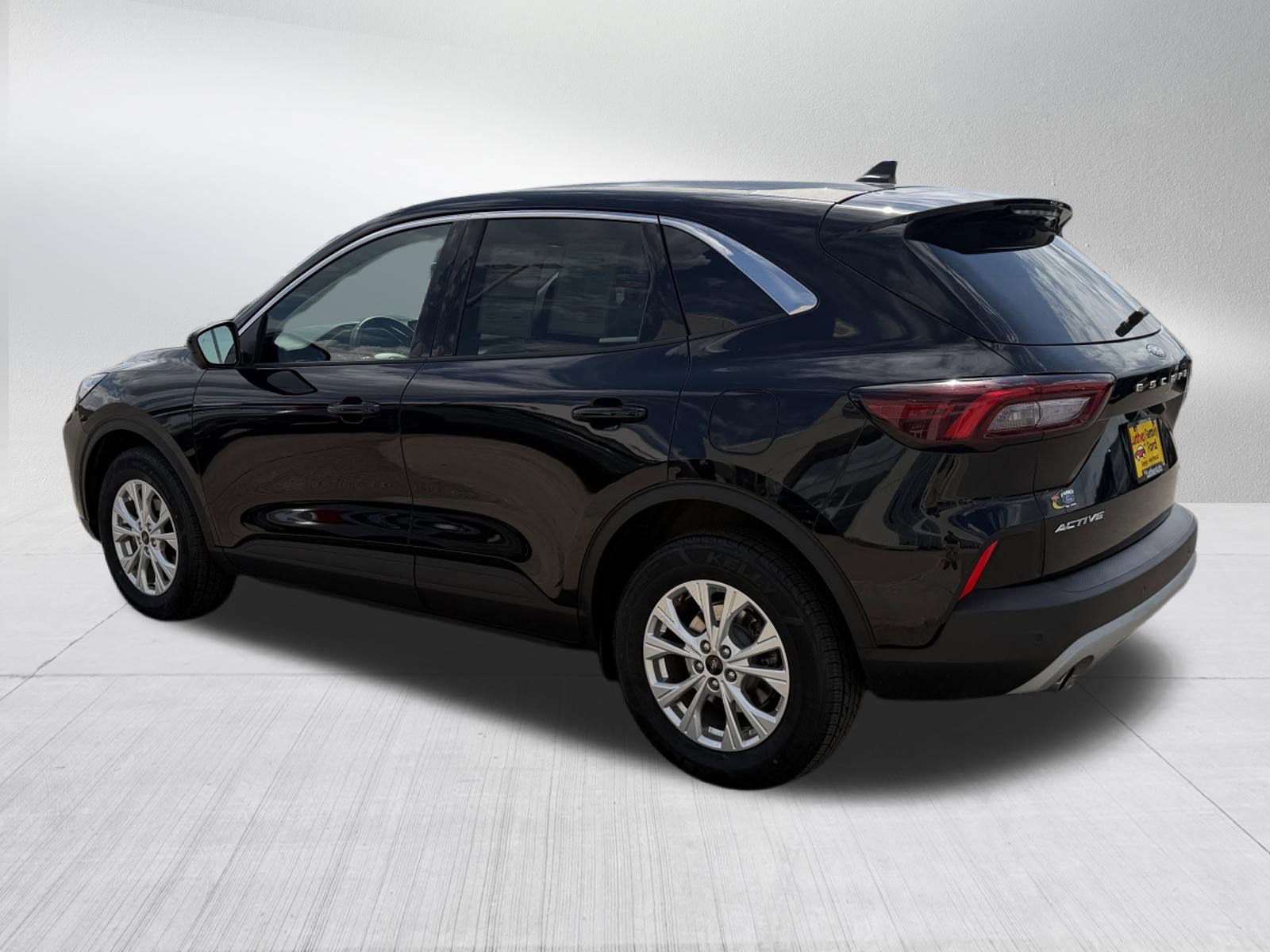 Certified 2023 Ford Escape Active w/ Tech Pack #2 AWD/4WD image 5