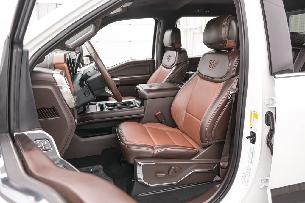 Certified 2025 Ford F250 King Ranch w/ FX4 Off-Road Package AWD/4WD image 15
