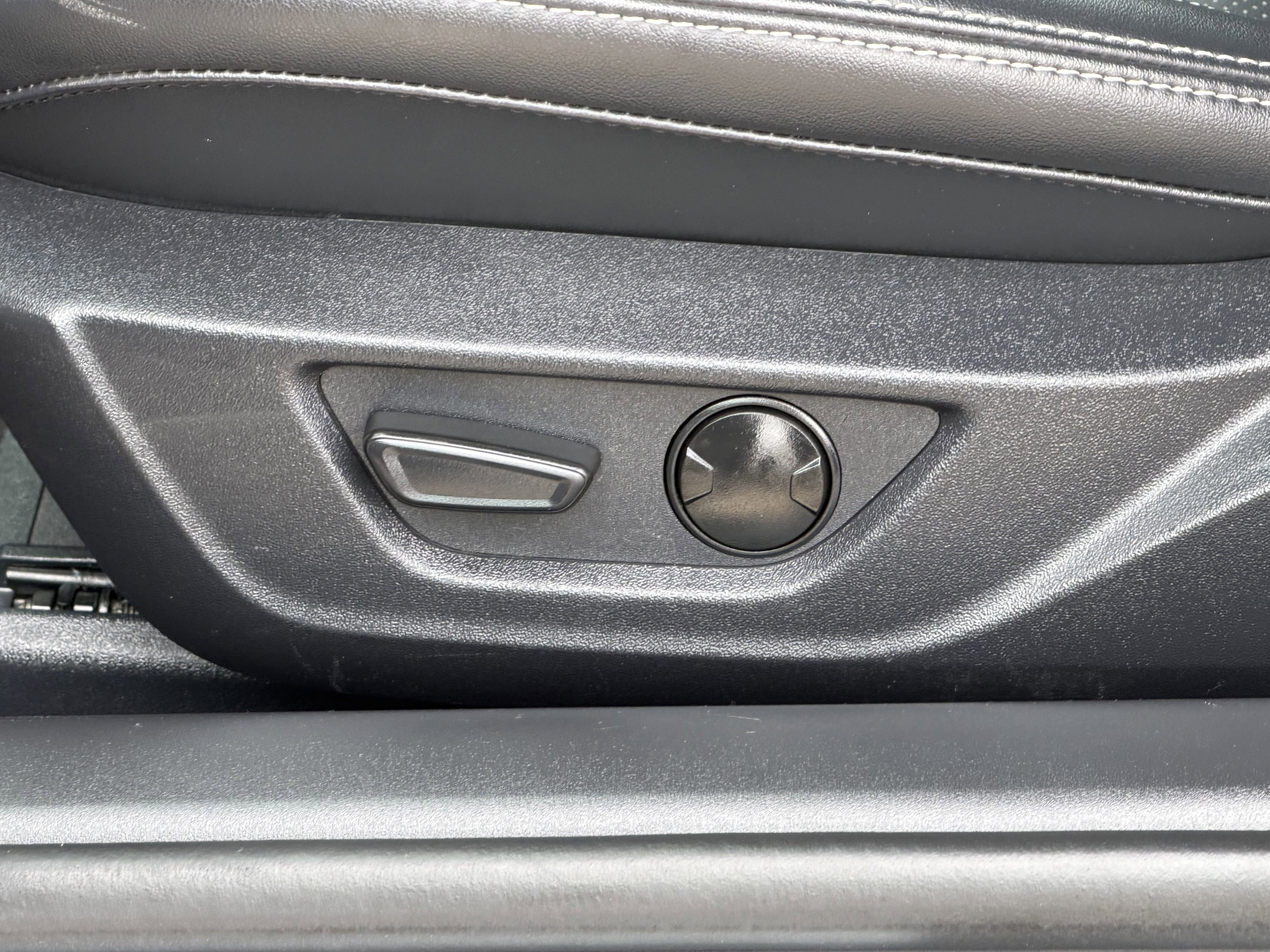 Certified 2025 Ford Mustang Premium RWD image 11