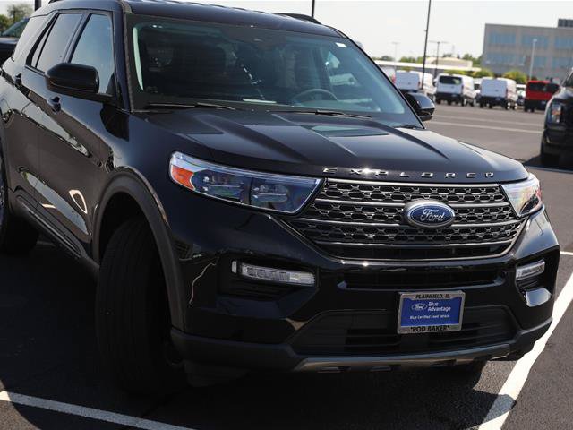 Certified 2024 Ford Explorer XLT w/ Equipment Group 202A AWD/4WD image 4