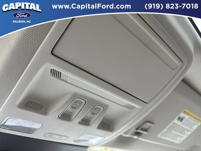 Certified 2022 Ford Escape Titanium w/ Titanium Elite Package image 33