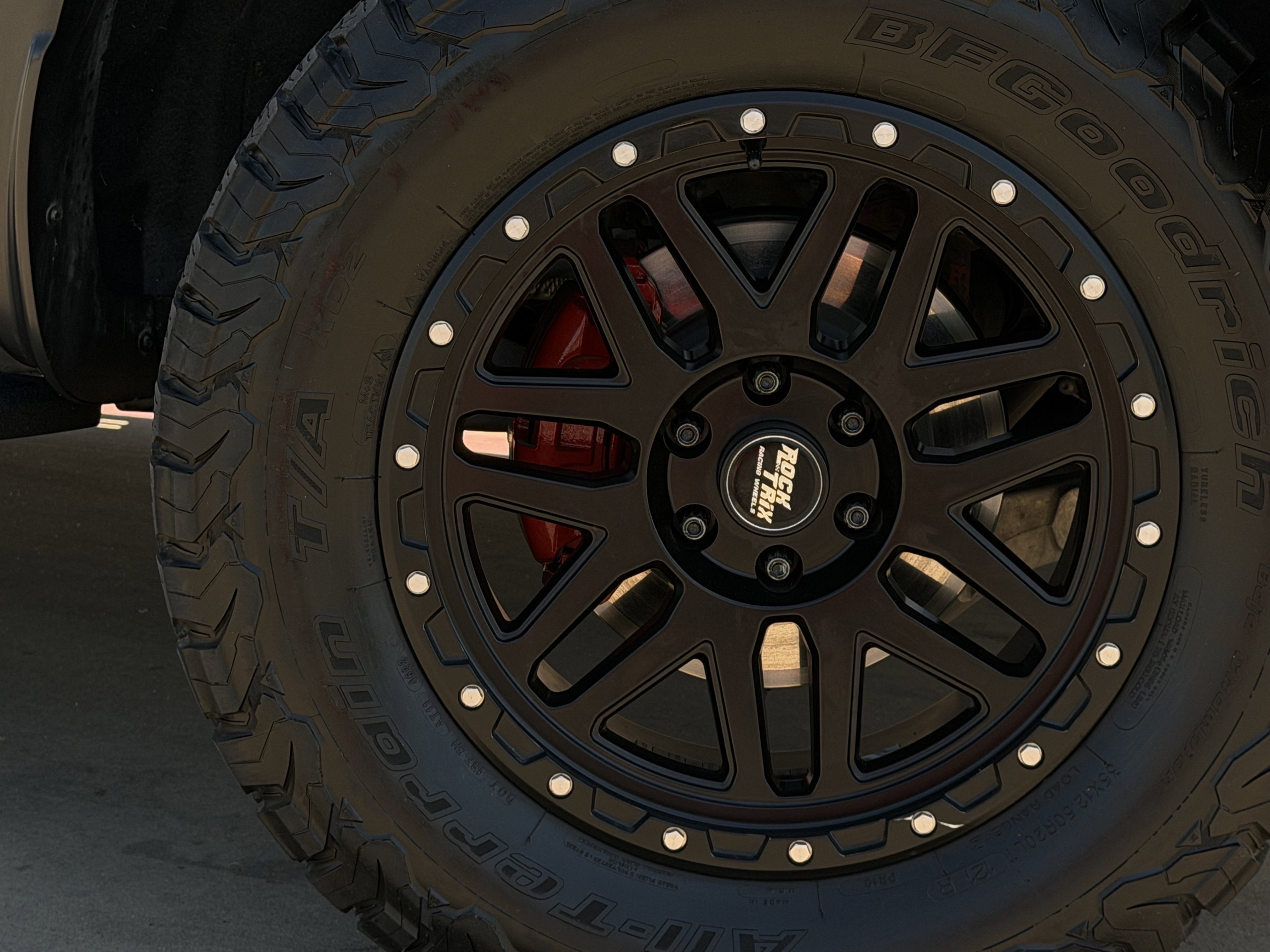 Certified 2023 Ford F150 Raptor AWD/4WD image 10