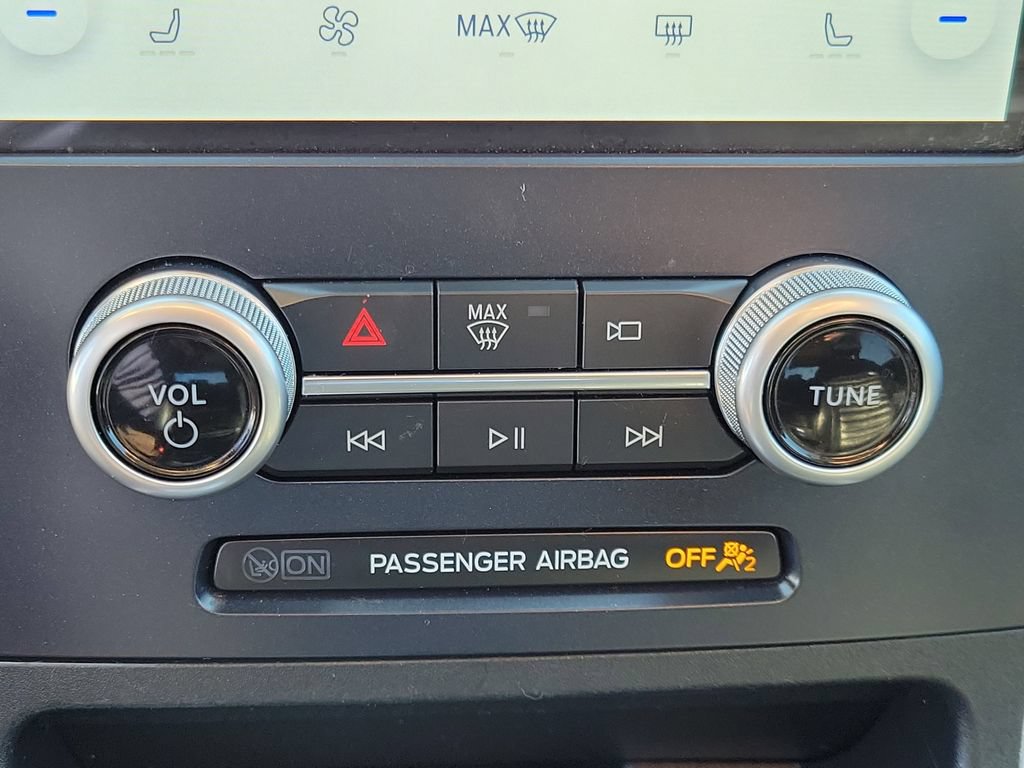 Certified 2022 Ford Edge SEL AWD/4WD image 29