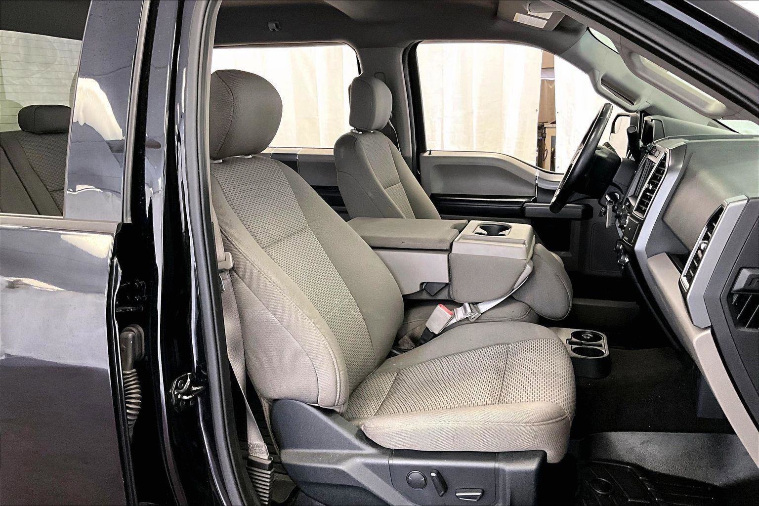 Certified 2019 Ford F150 XLT w/ Equipment Group 302A Luxury image 9