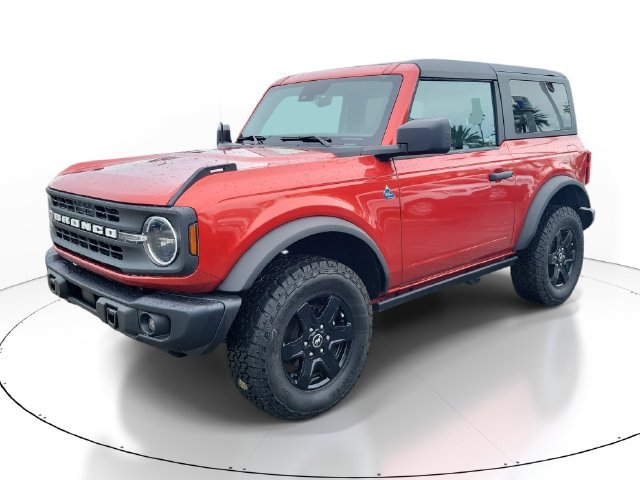 Certified 2024 Ford Bronco Black Diamond AWD/4WD image 2