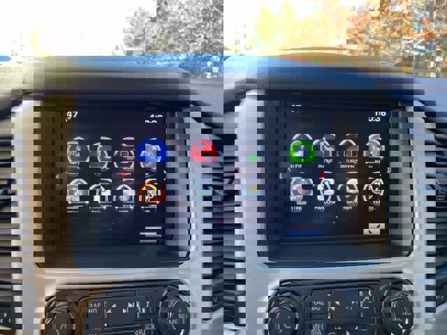 Used 2016 GMC Yukon SLT w/ Premium Edition image 30