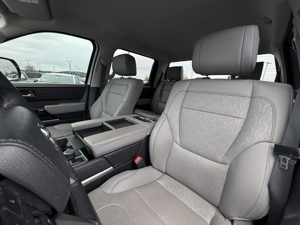 Used 2023 Toyota Tundra Limited image 22