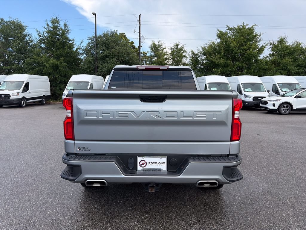 Used 2025 Chevrolet Silverado 1500 RST AWD/4WD image 6
