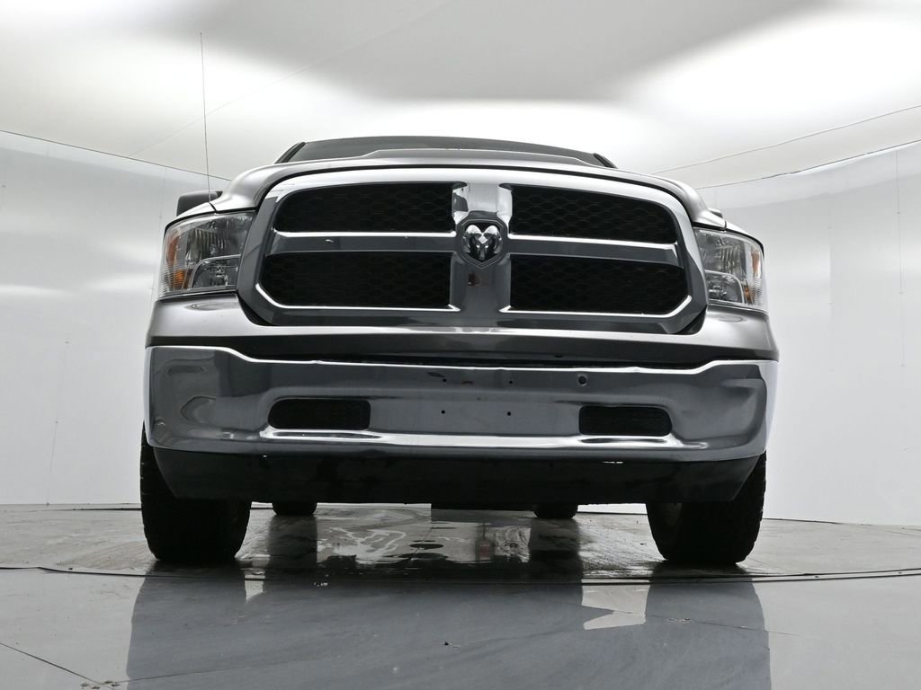Used 2024 RAM 1500 Classic SLT image 30