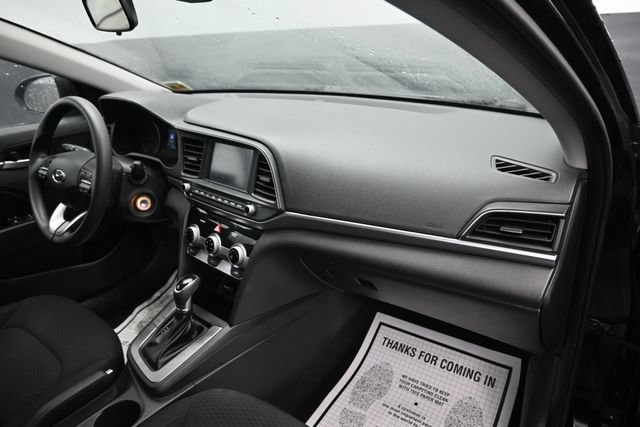 Used 2019 Hyundai Elantra SEL w/ Cargo Package FWD image 10