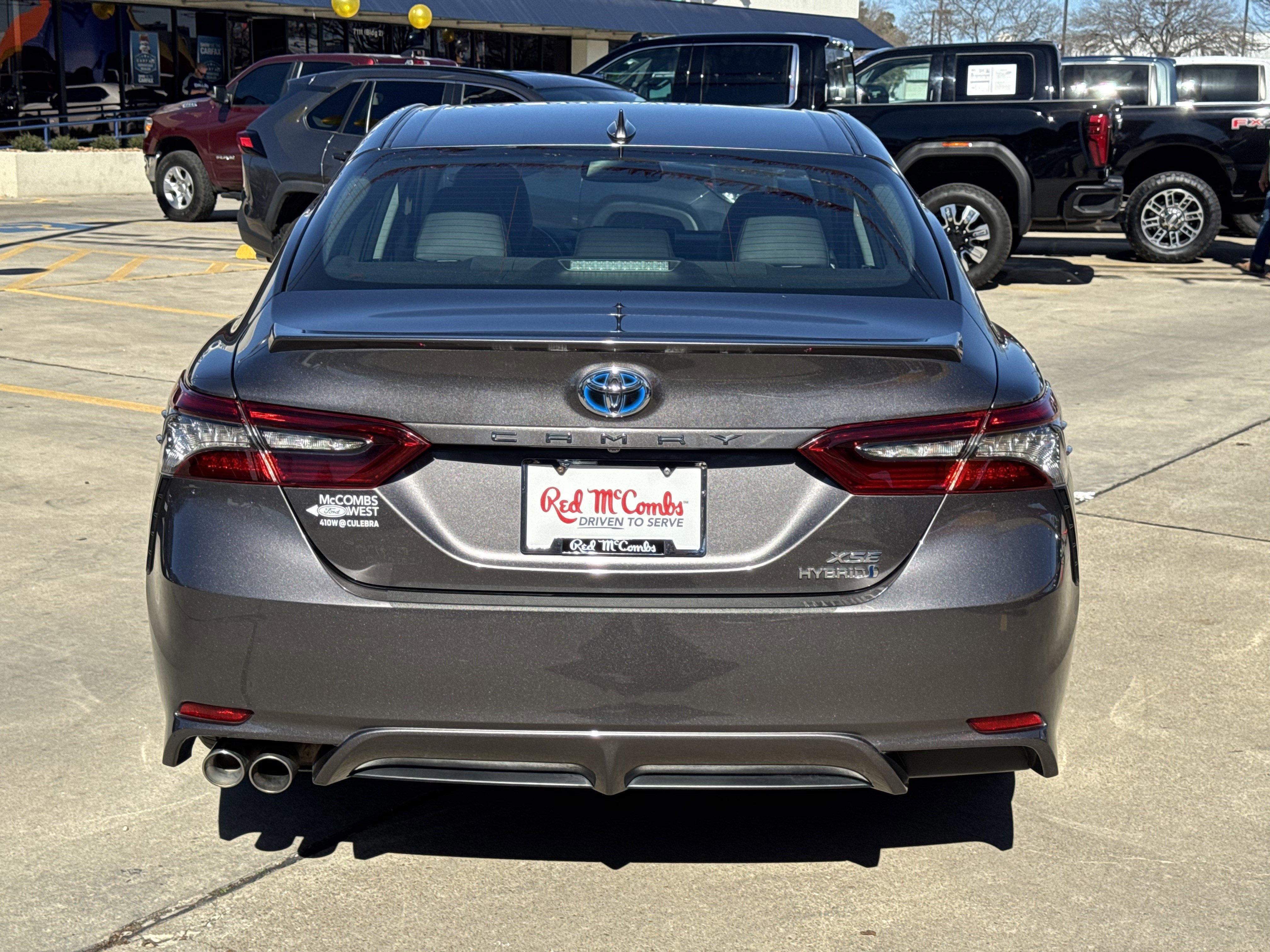 Used 2023 Toyota Camry XSE image 4