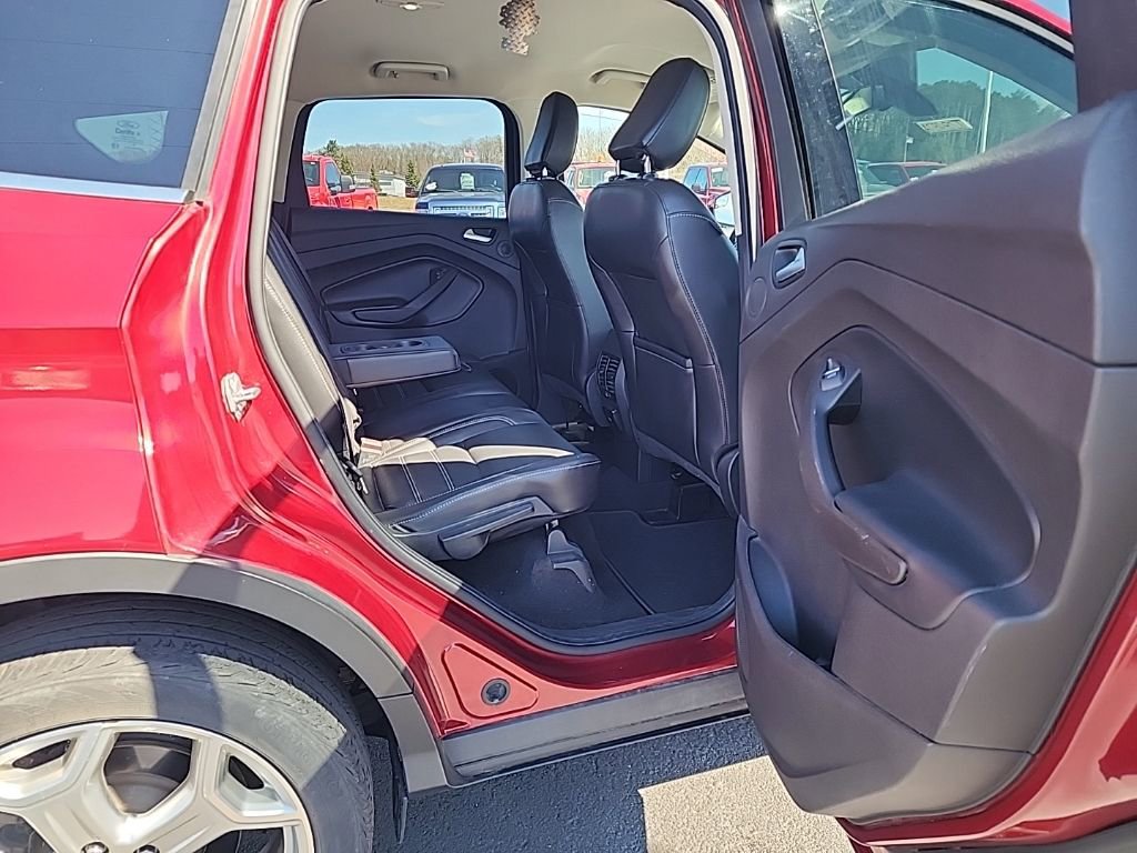 Certified 2019 Ford Escape Titanium w/ U9j03 - Titanium Tow Package image 10