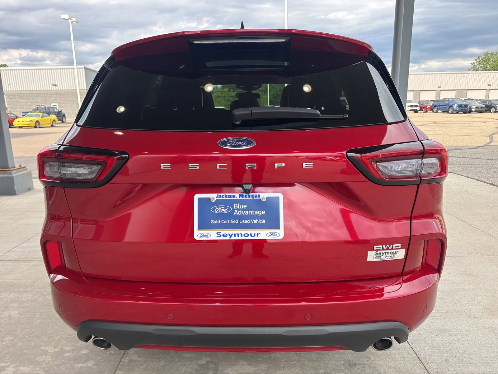 Certified 2024 Ford Escape ST-Line w/ Tech Pack #1 AWD/4WD image 6