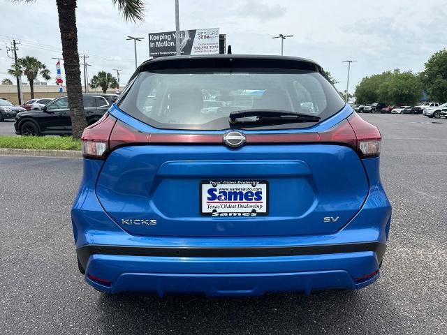 Used 2024 Nissan Kicks SV FWD image 4