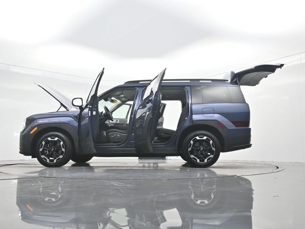 Used 2025 Hyundai Santa Fe SEL FWD image 46