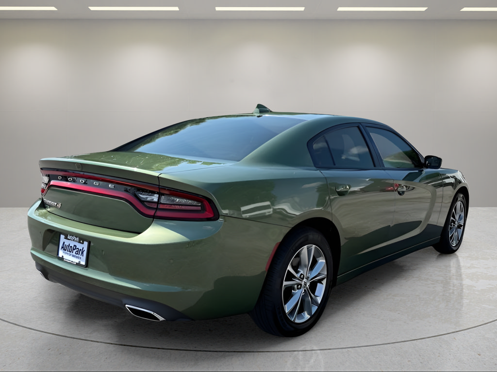 Used 2022 Dodge Charger SXT w/ Cold Weather Package AWD/4WD image 8