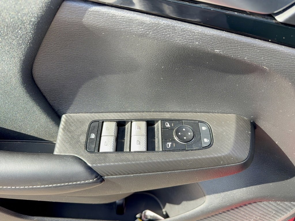 Used 2022 Mitsubishi Outlander ES image 9