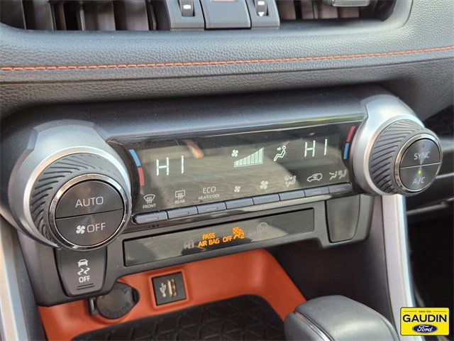 Used 2024 Toyota RAV4 Adventure image 23