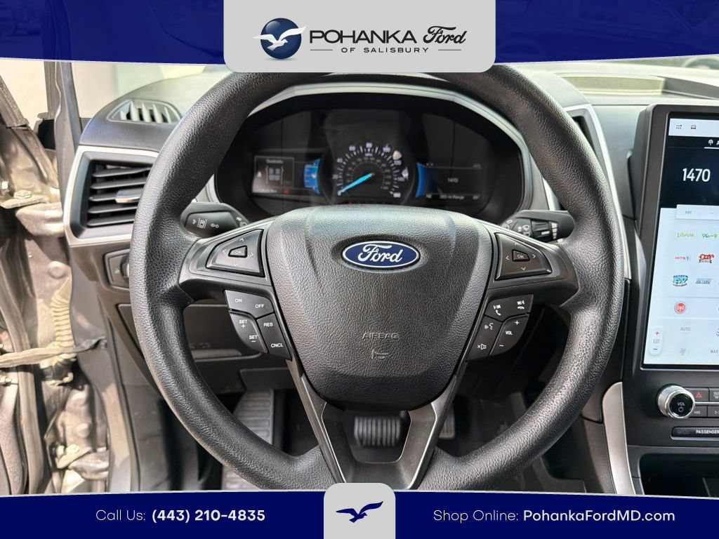Certified 2022 Ford Edge SE w/ Black Appearance Package AWD/4WD image 15