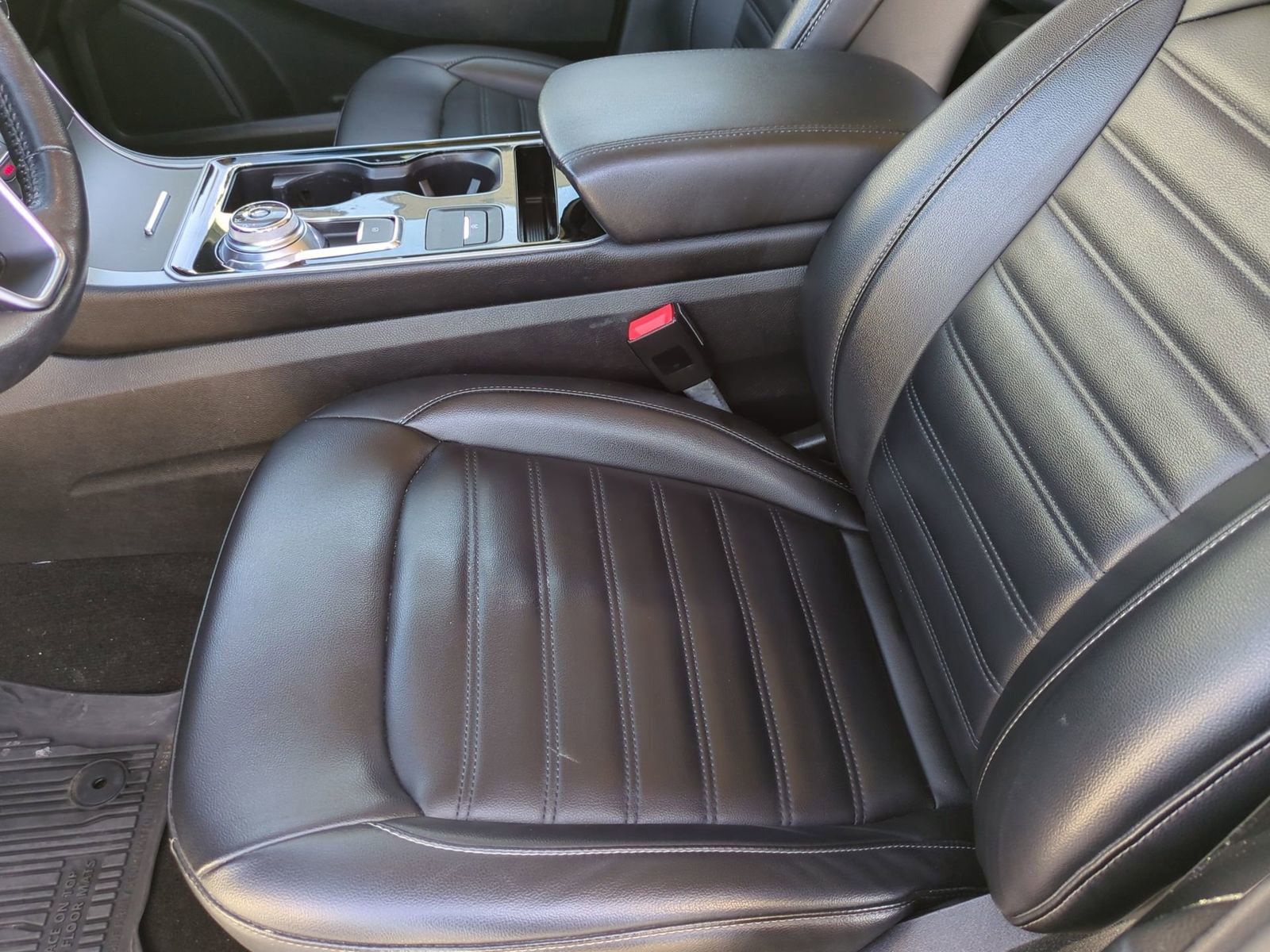 Certified 2019 Ford Edge SEL w/ Equipment Group 201A image 20