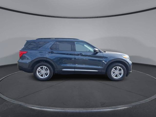 Certified 2023 Ford Explorer XLT AWD/4WD image 9