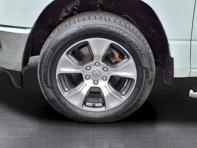 Used 2024 RAM 1500 Laramie image 9