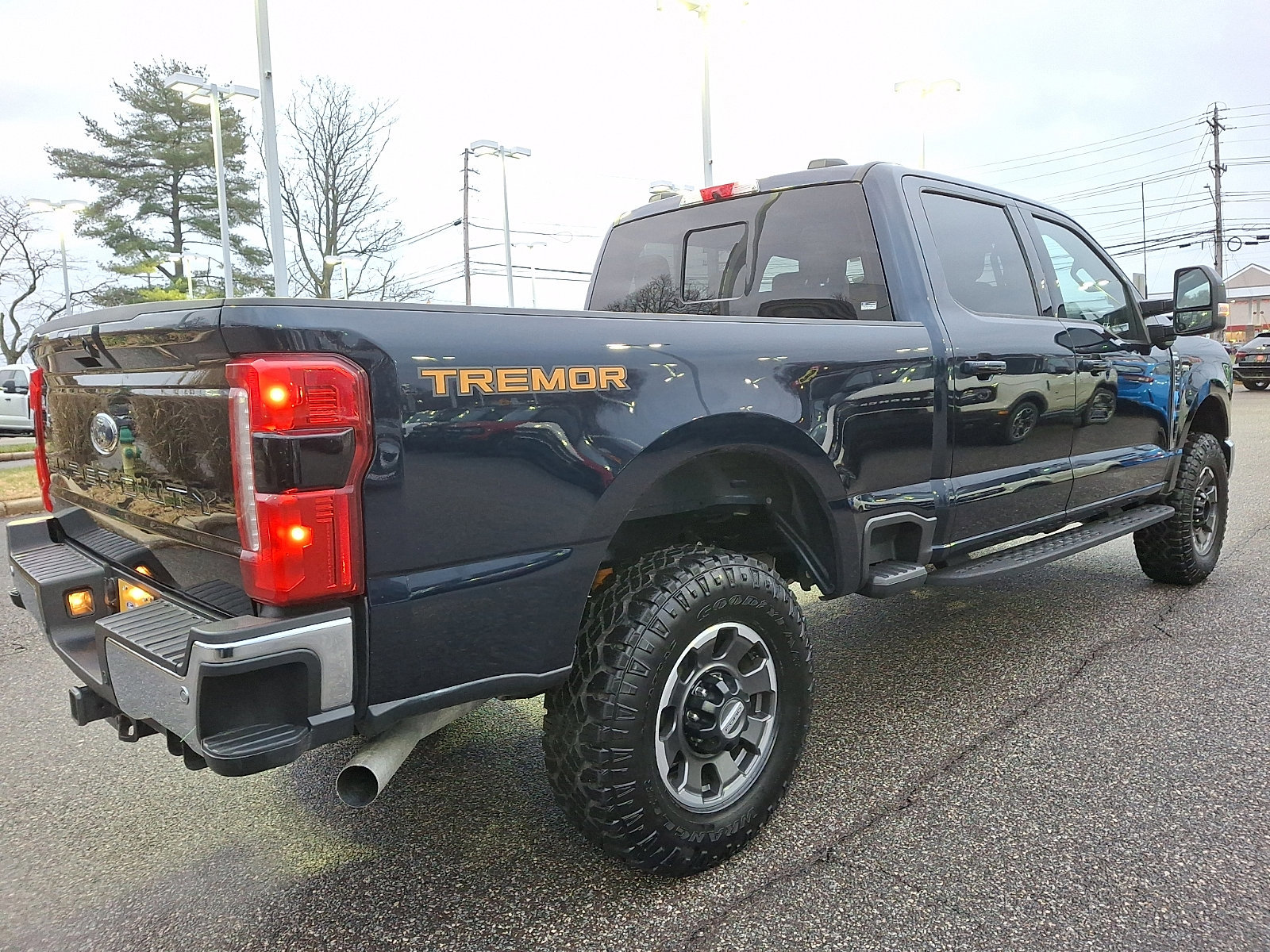 Certified 2023 Ford F250 Lariat w/ Lariat Ultimate Package image 7