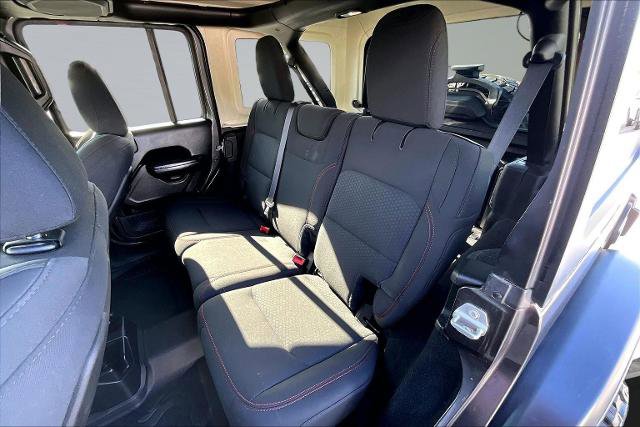 Used 2019 Jeep Wrangler Unlimited Rubicon w/ LED Lighting Group AWD/4WD image 25