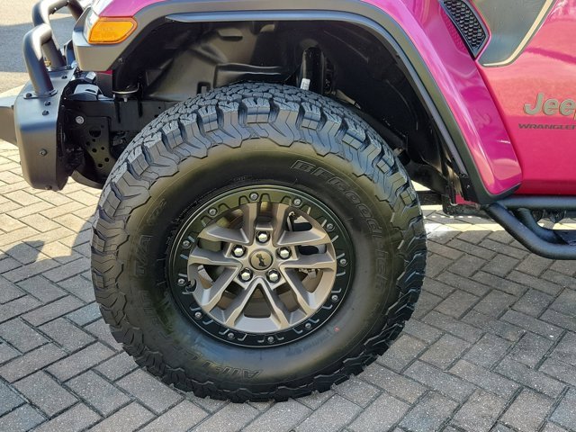 Used 2024 Jeep Wrangler Unlimited Rubicon 392 image 9