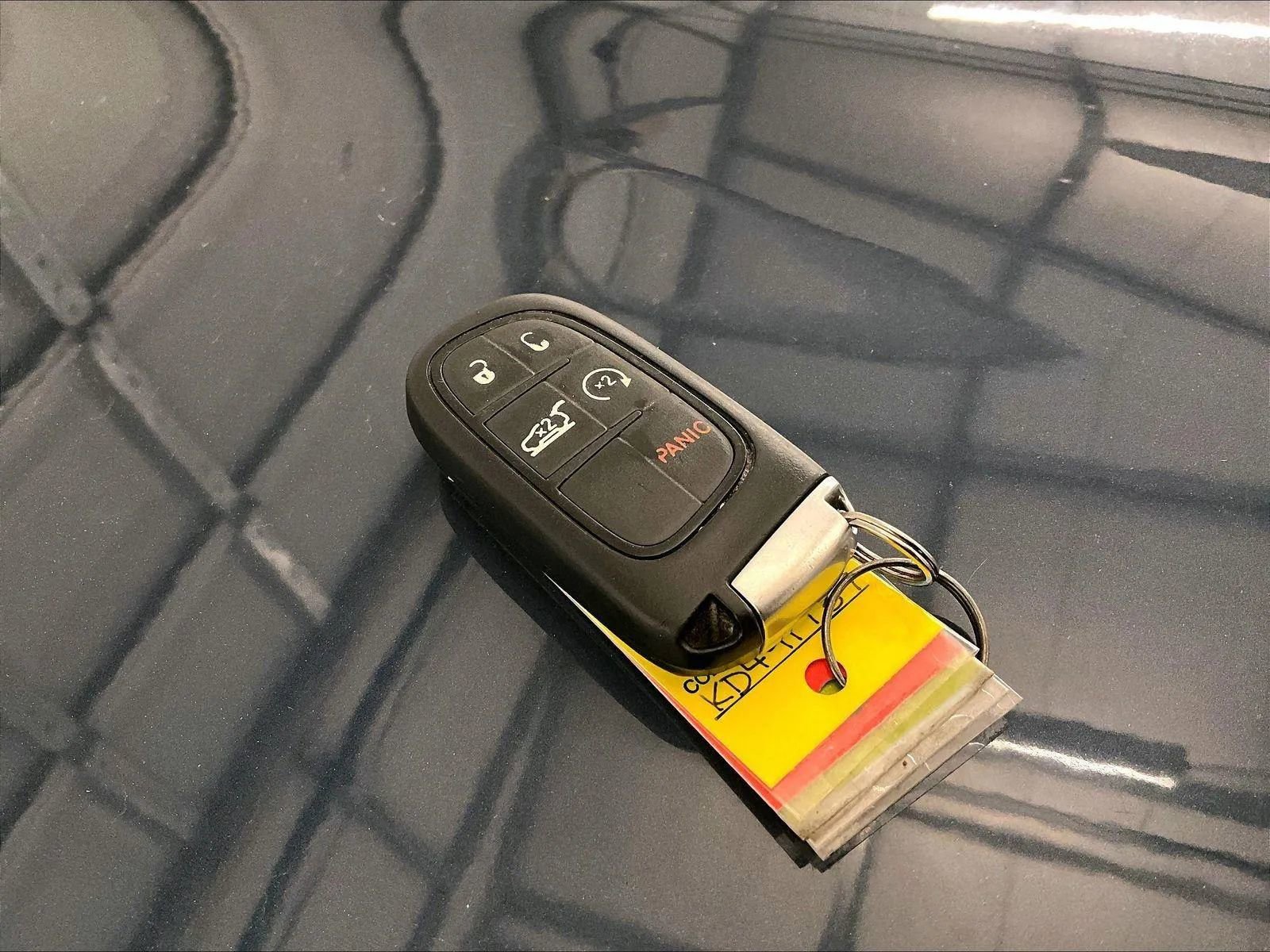 Used 2019 Jeep Cherokee Limited AWD/4WD image 9