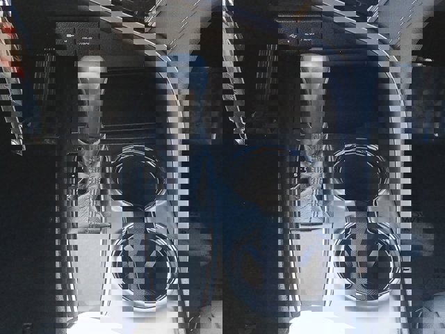 Used 2019 Toyota Camry SE FWD image 15