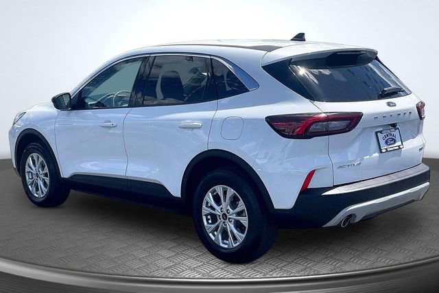 Certified 2024 Ford Escape Active AWD/4WD image 2