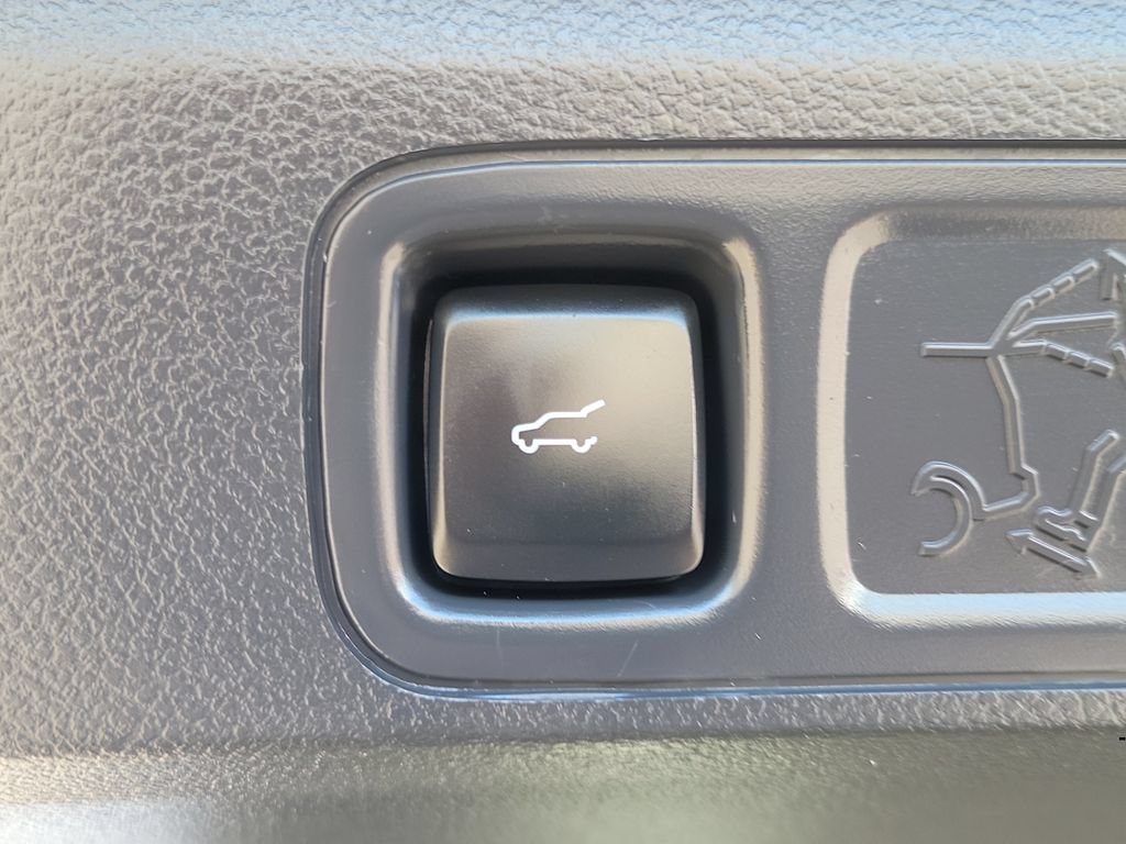 Certified 2023 Ford Expedition Limited AWD/4WD image 10