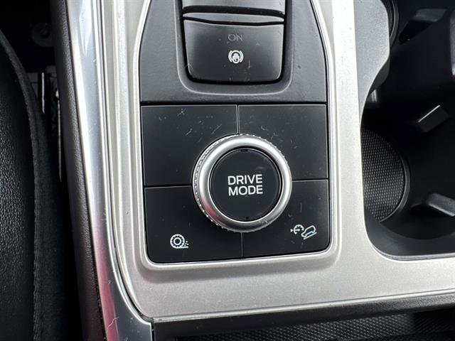 Certified 2022 Ford Explorer XLT w/ Equipment Group 202A image 42