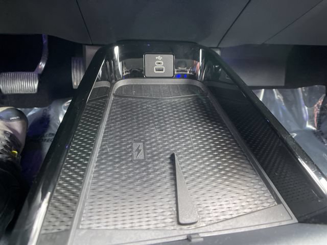 Certified 2025 Ford Mustang Mach-E Premium AWD/4WD image 30