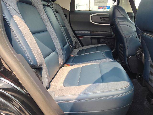 Certified 2023 Ford Bronco Sport Outer Banks w/ Tech Package AWD/4WD image 9